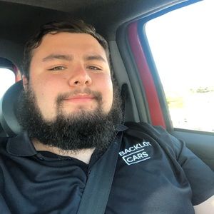 Meet your Posher, Alec